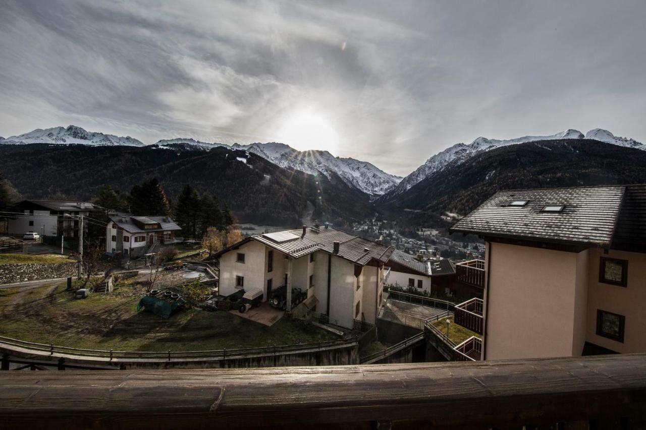 Rustico Lägenhet Temù Exteriör bild